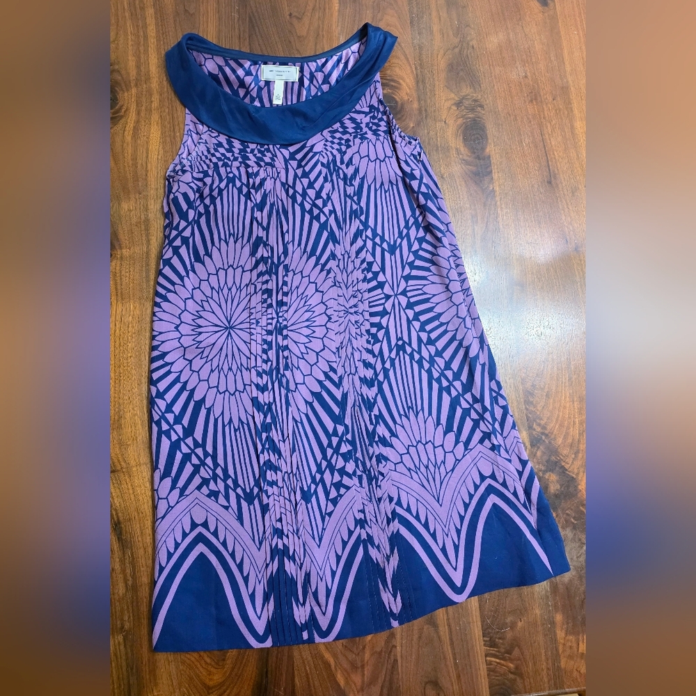 Moulinette Soeurs Silk Mod Geo Stars Dress EUC Ladies Size 4 Shift Dress